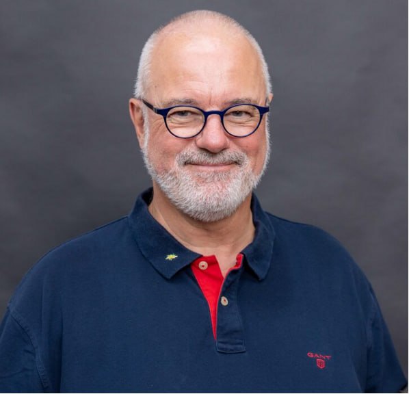 Prof. Dr. rer. nat. Stefan W. Hockertz (62), ist Immunologe, Pharmakologe und …